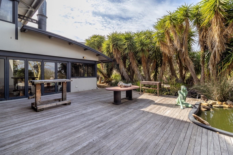 4 Bedroom Property for Sale in Baronetcy Estate Western Cape